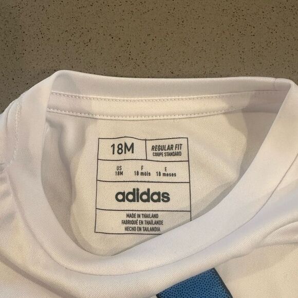 Adidas Boy's White Shortsleeve Logo T Shirt Size 18 months - Picture 2 of 5